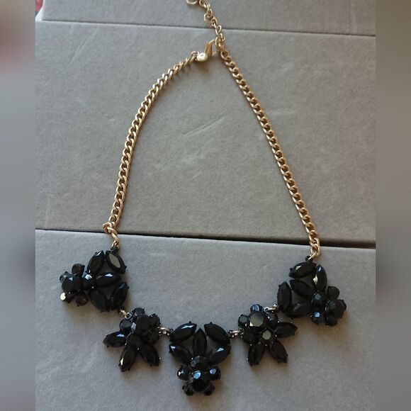 J. Crew black gemstone flowers statement Goldtone necklace - Picture 1 of 7